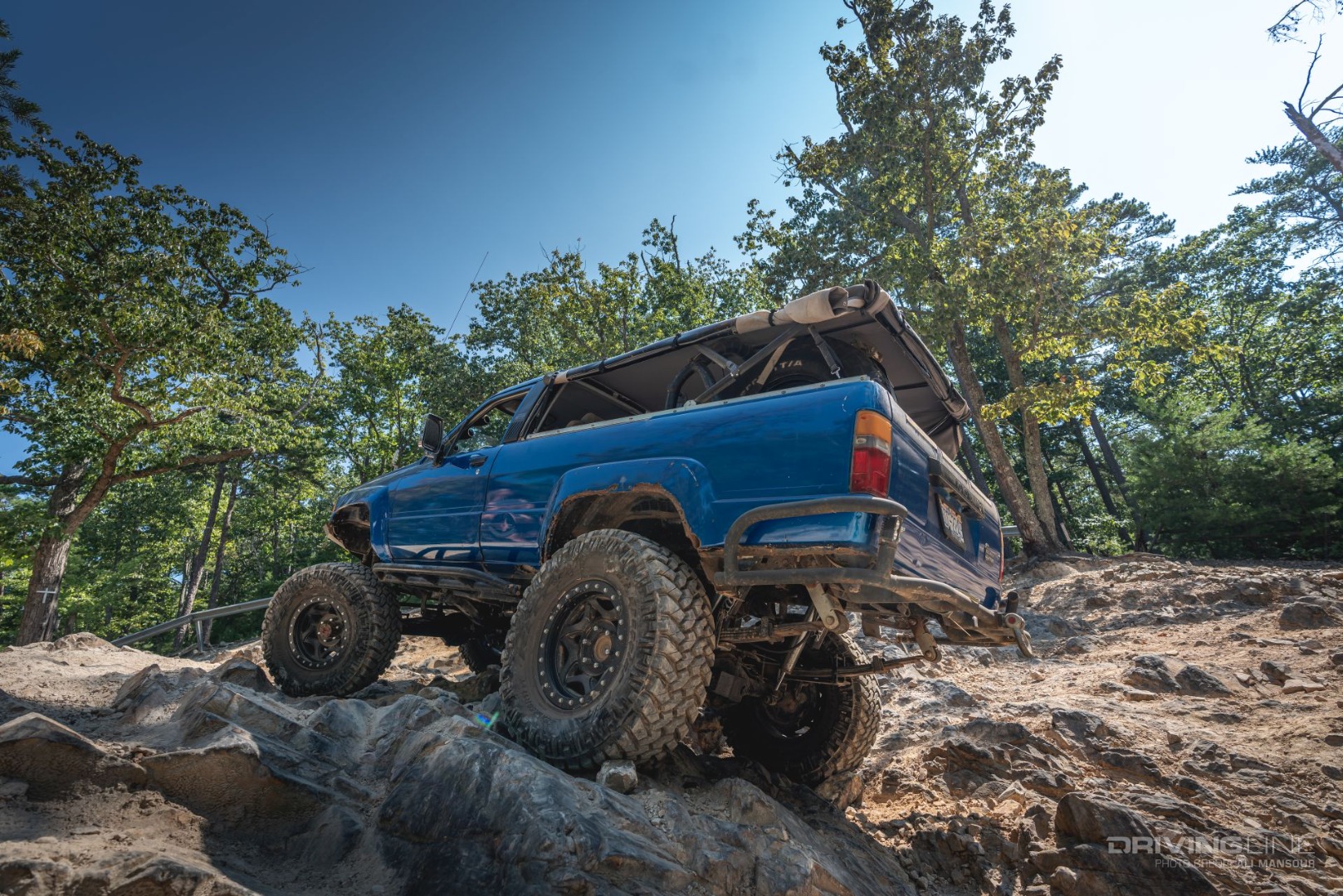 Toyota 4Runner rock crawling with tube bumpers installed