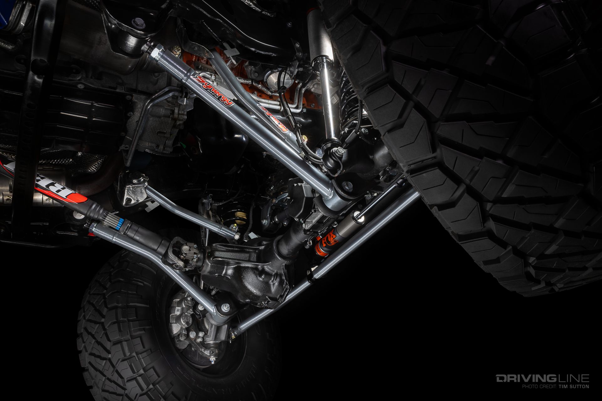 2022 Jeep Wrangler Rubicon high pinion Dana 44 front axle bottom side view