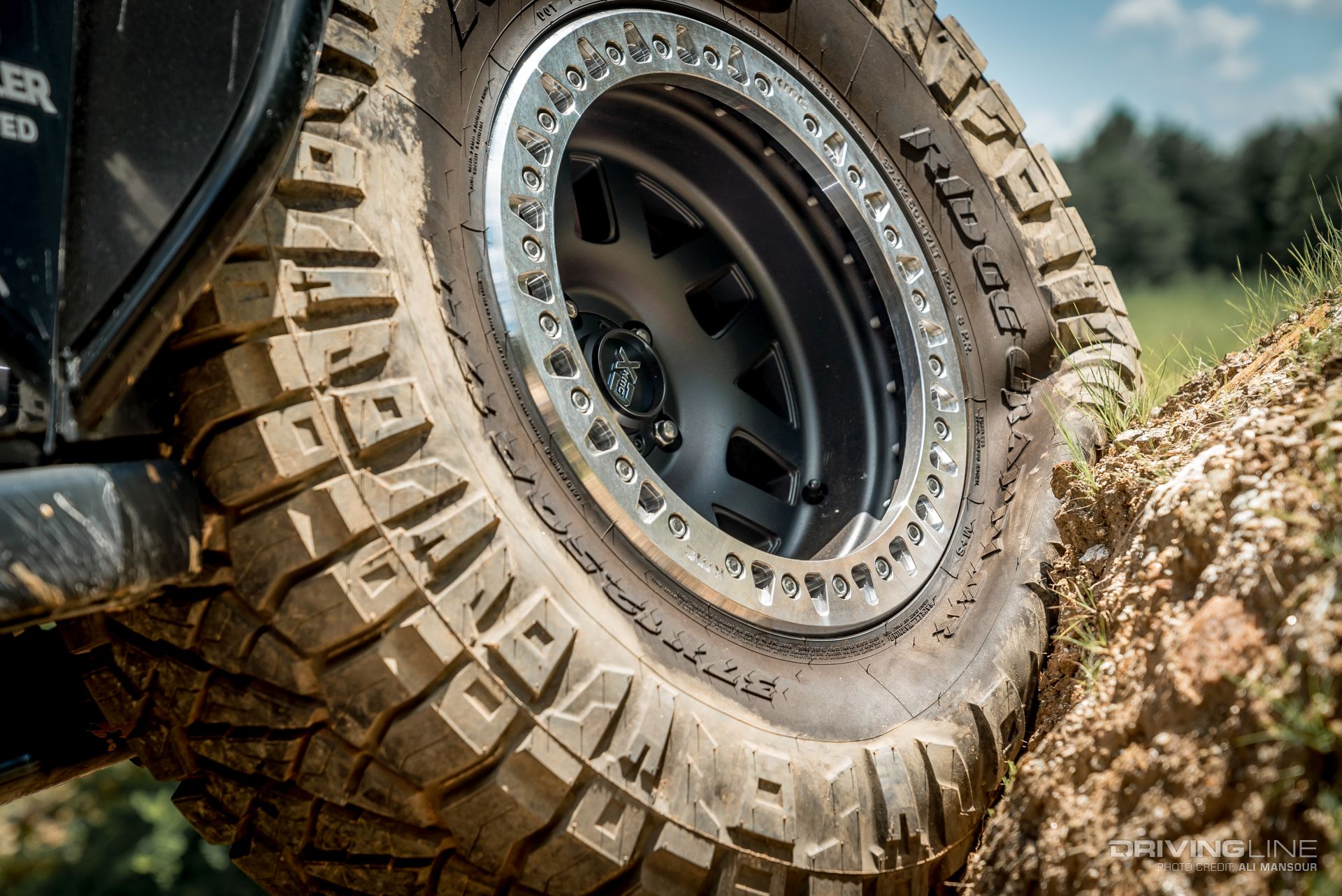 kmc-xd229-machete-crawl-beadlock-review-nitto-ridge-grappler-jk Low Pressure