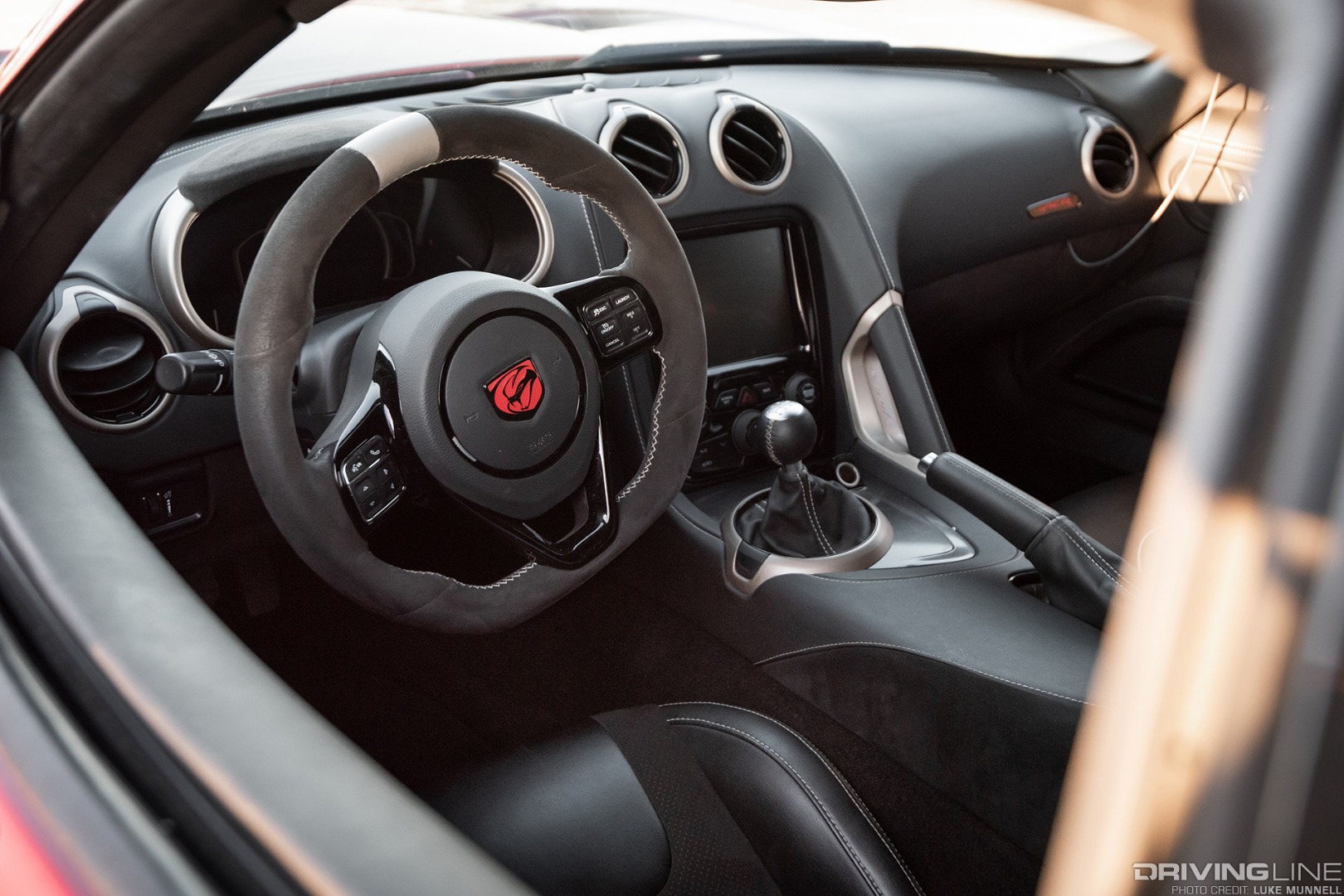 2015 Viper ACR TA interior