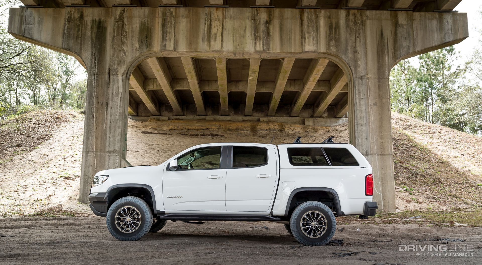 2018-chevy-colorado-zr2-nitto-ridge-grappler-are-z-series-shell