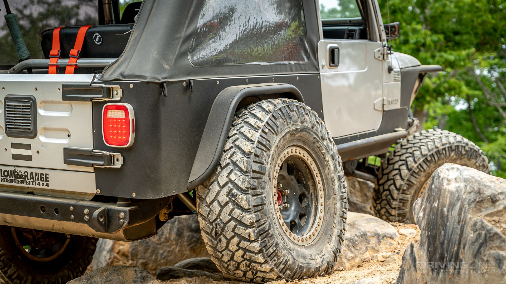 all terrain versus mud terrain tire review nitto trail grappler lj jeep wrangler