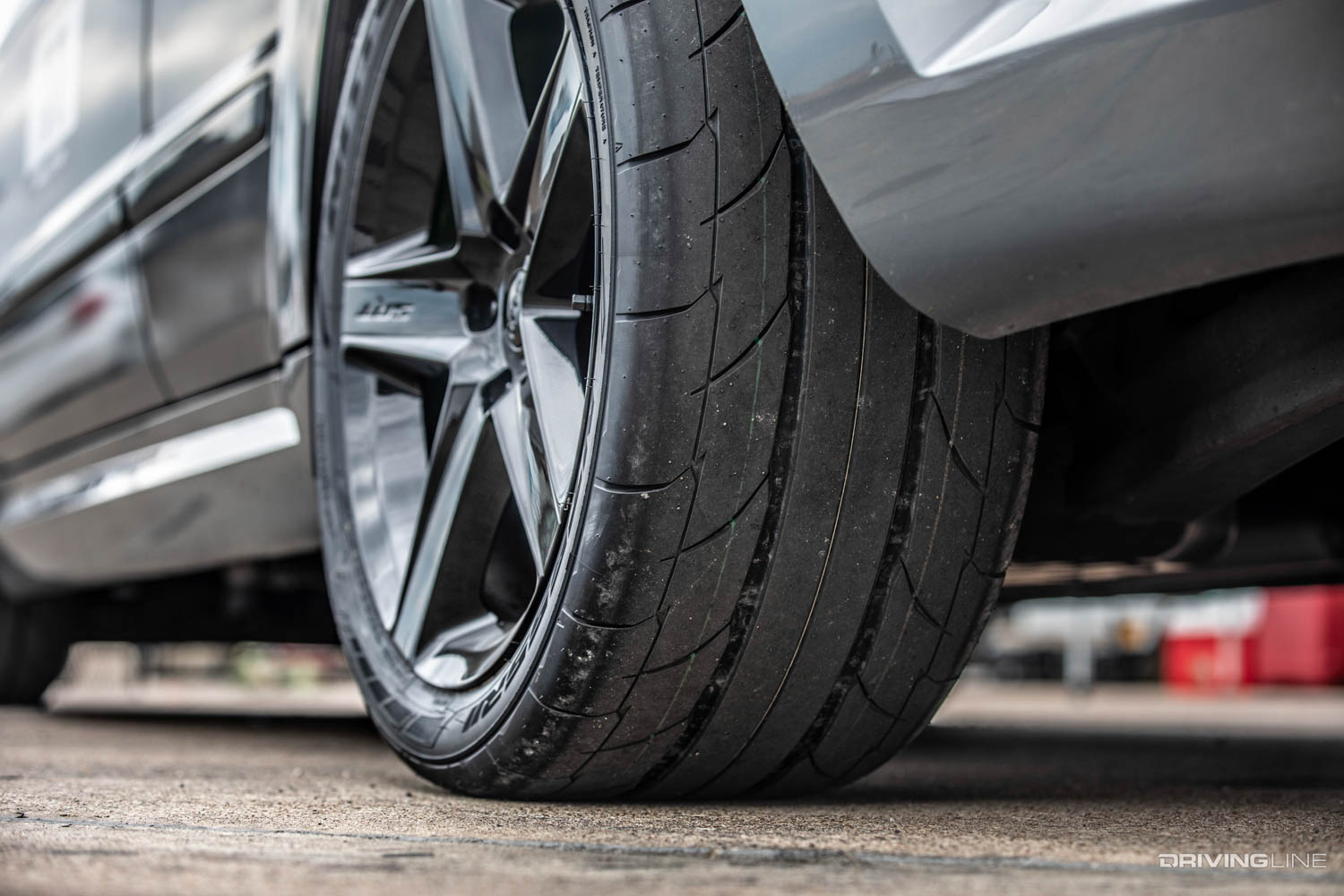 Nitto NT555 RII DOT compliant radial tires on Jeep SRT8