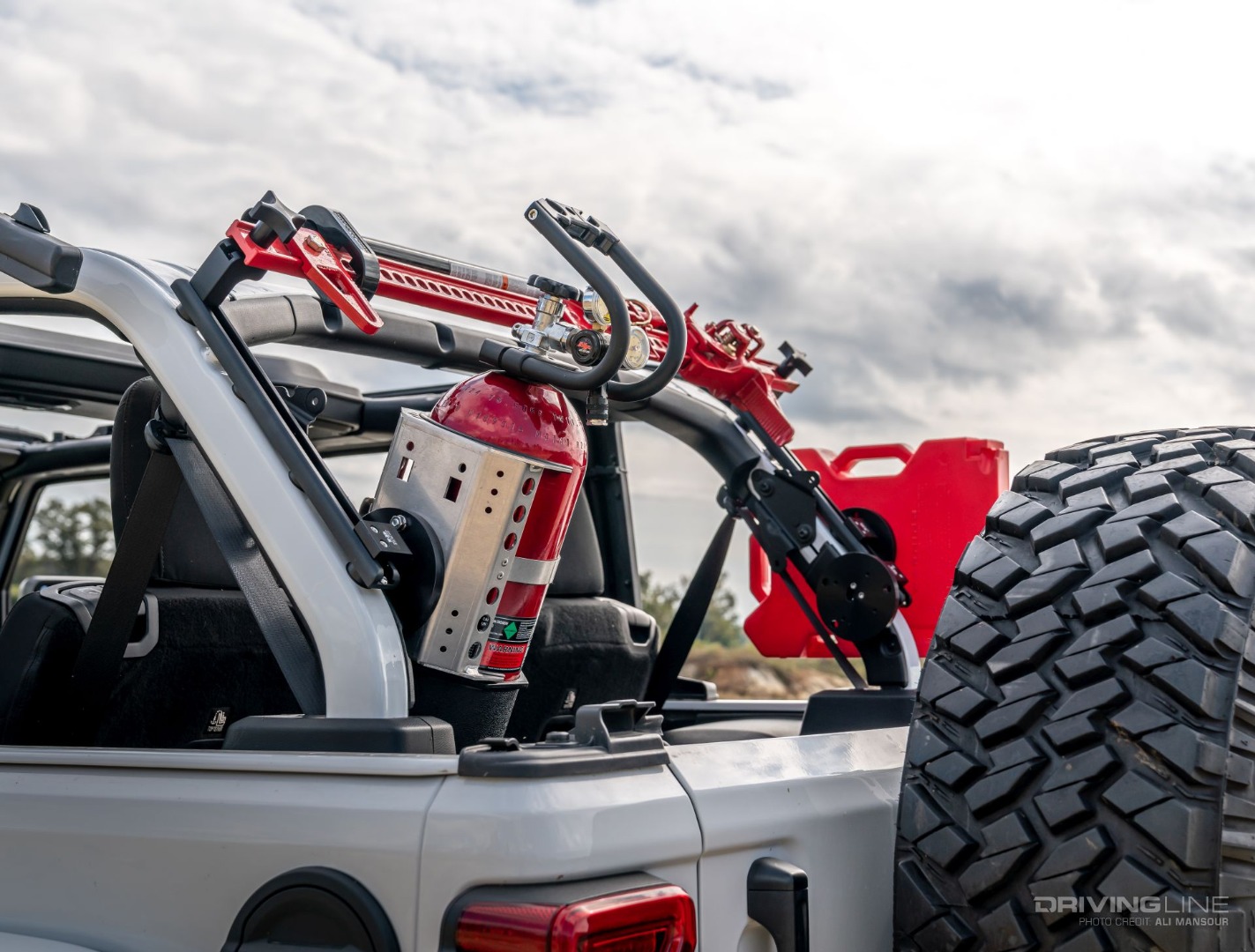 2018 Jeep Wrangler Unlimited Rubicon Build 37s Nitto Trail Grappler Hi Lift Jack