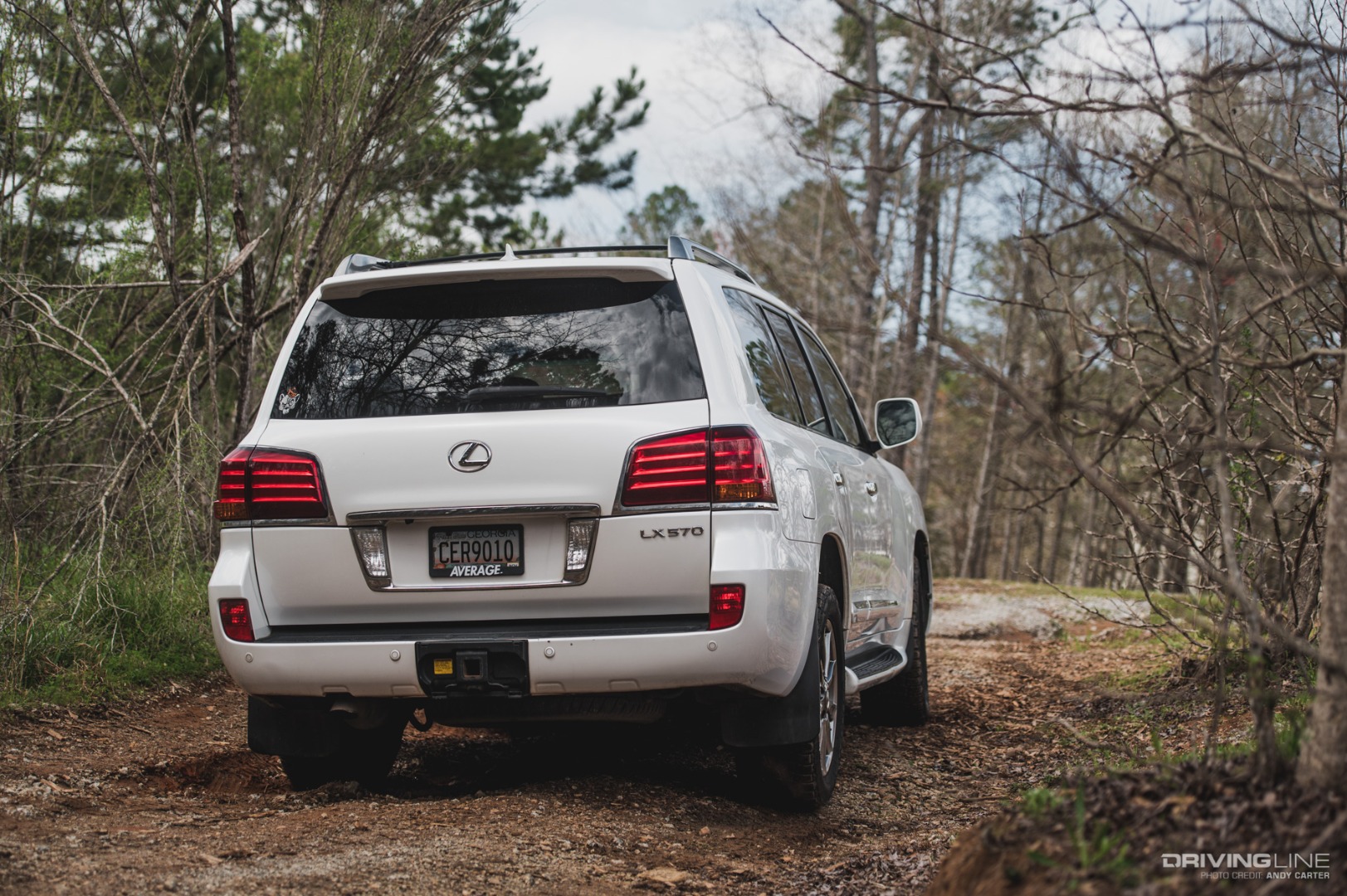 LX570 rear photo