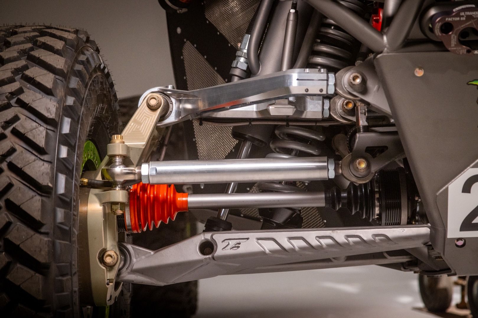 portal hub on IFS Ultra4 Car