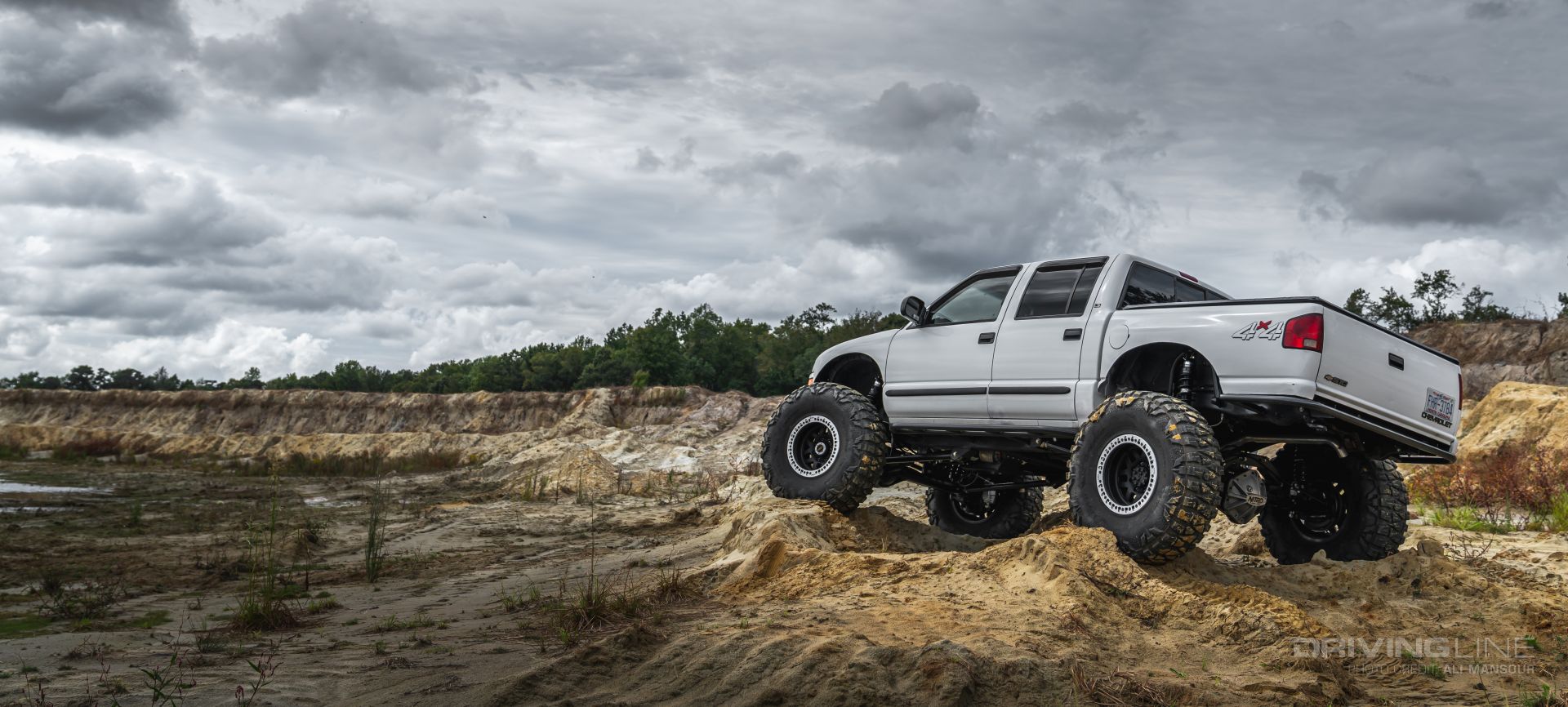 2001 chevy s10 sas on 40 nitto mud grapplers