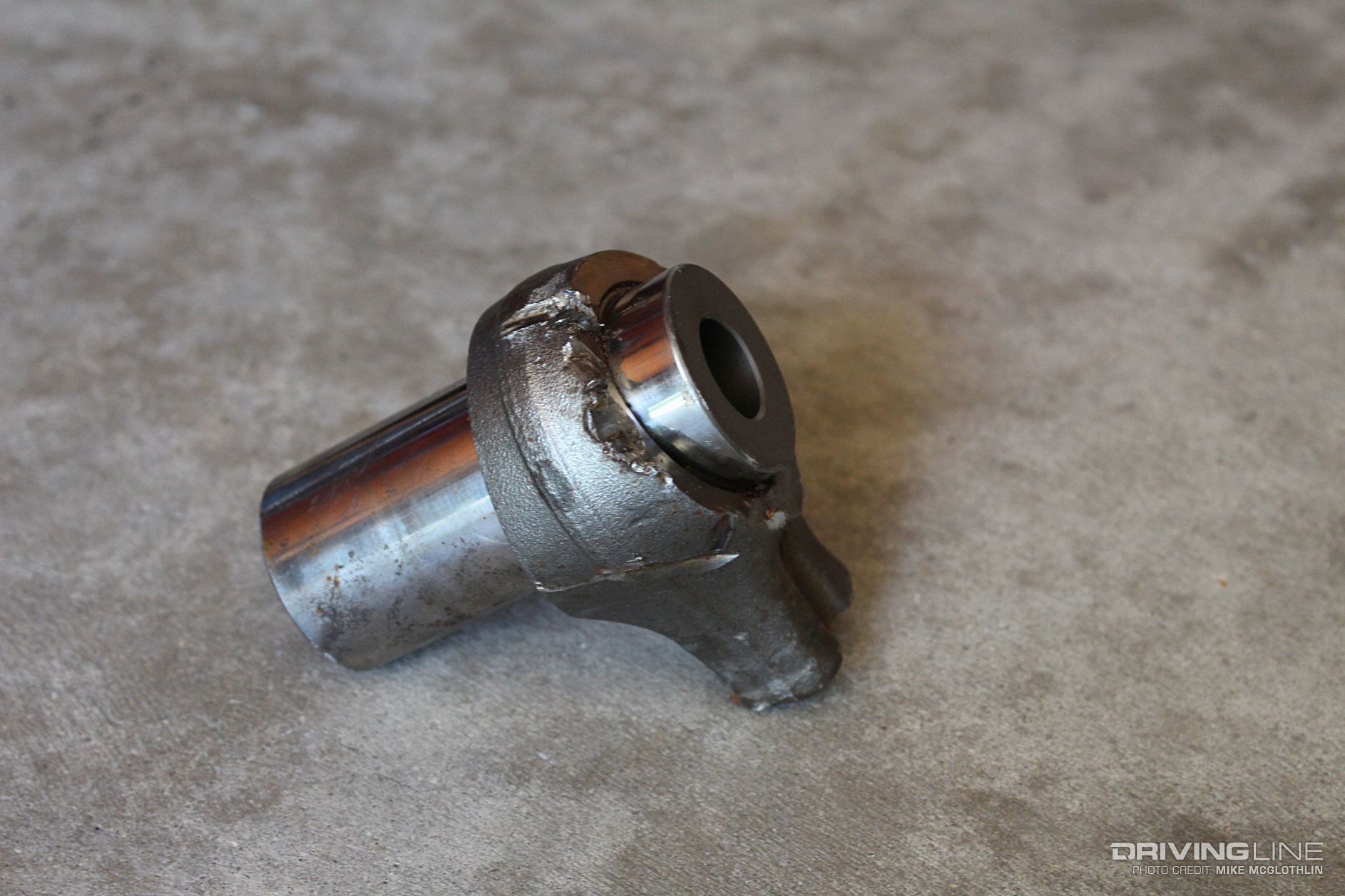 004-cummins-wrist-pin-piston-carnage