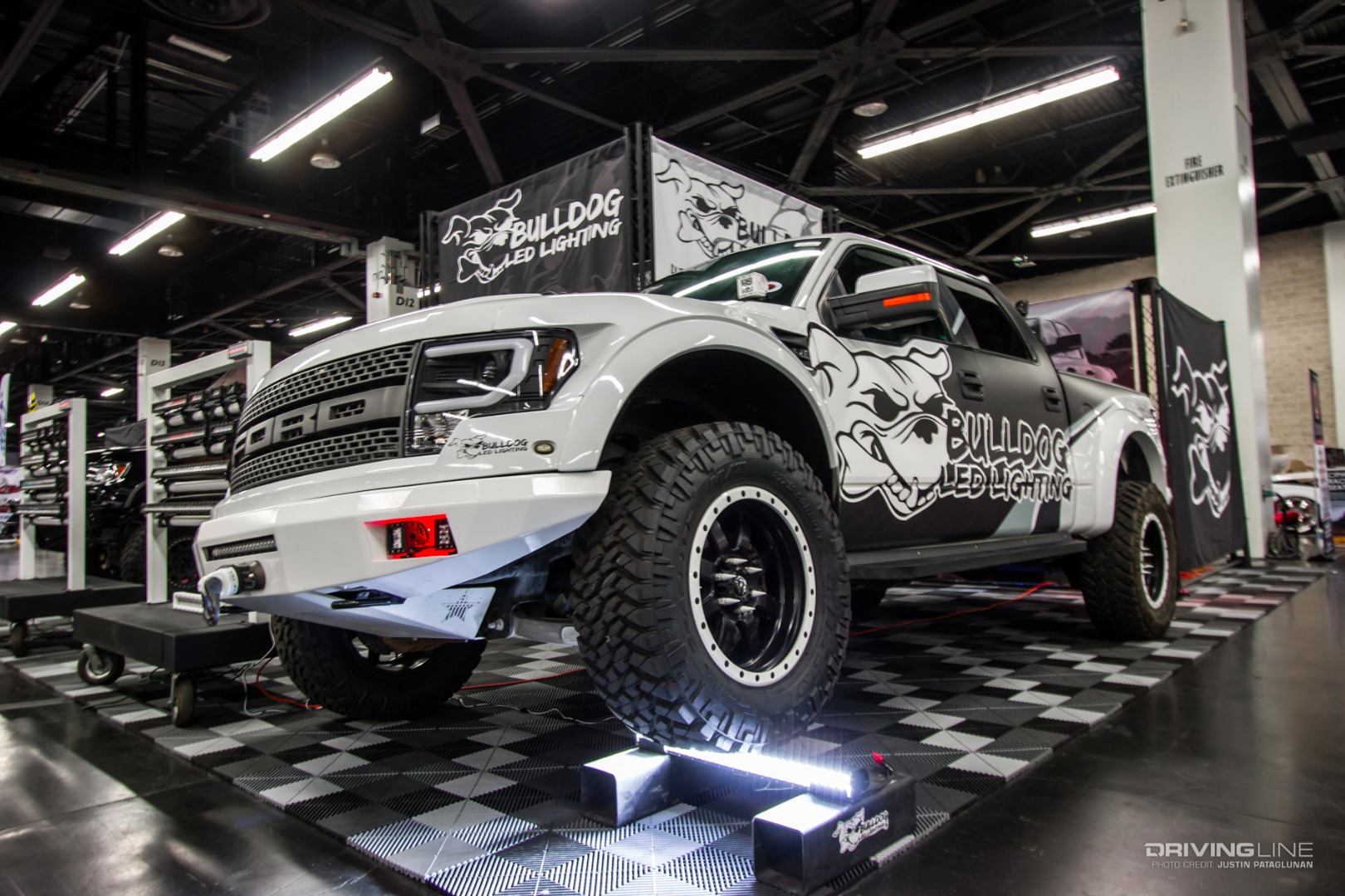 Spocom Anaheim - Bulldog Lighting Ford F-350