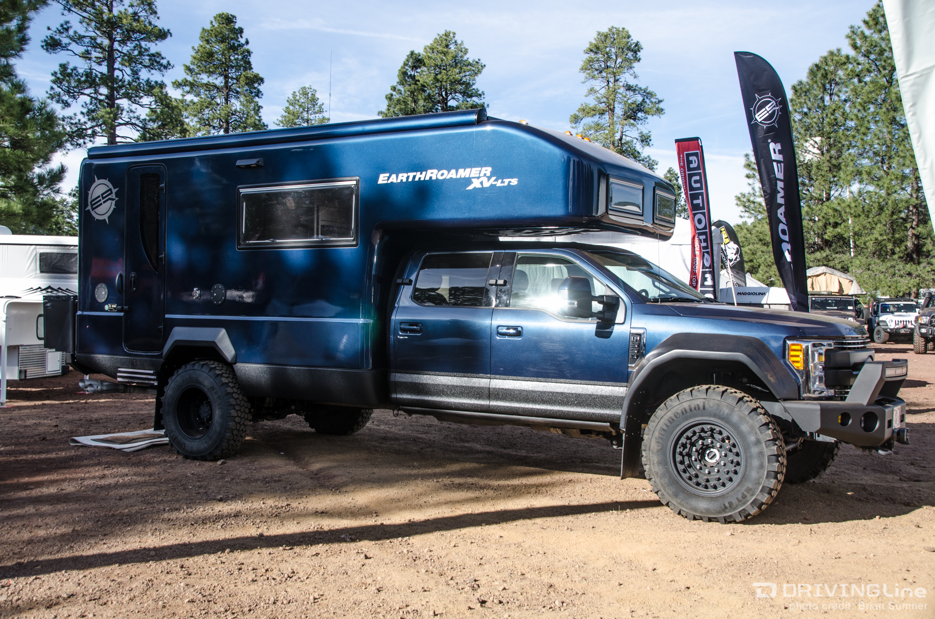 Earthroamer Ford F-550 4x4 Camper