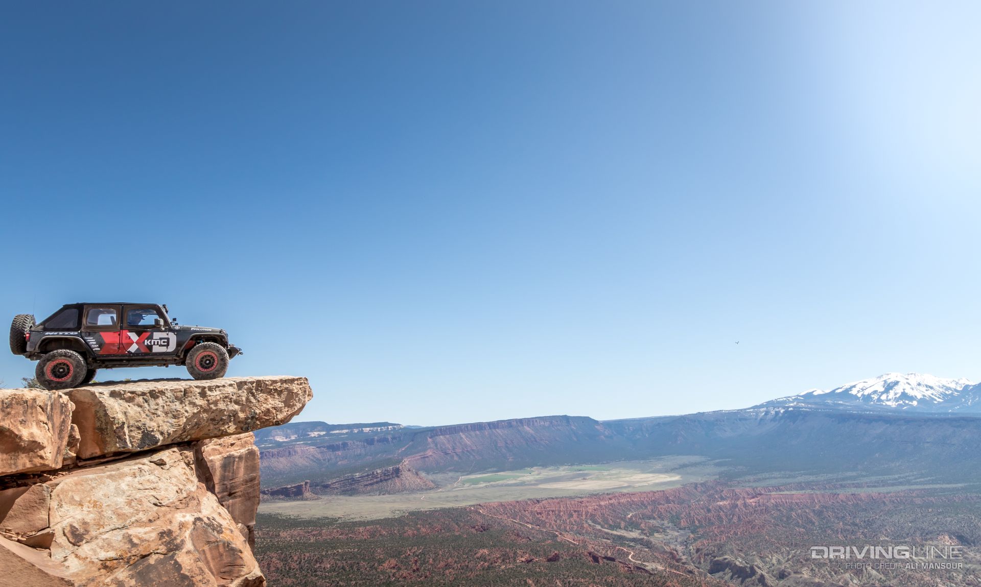 kmc-wheels-black-badger-nitto-trail-grappler-jeep-jk