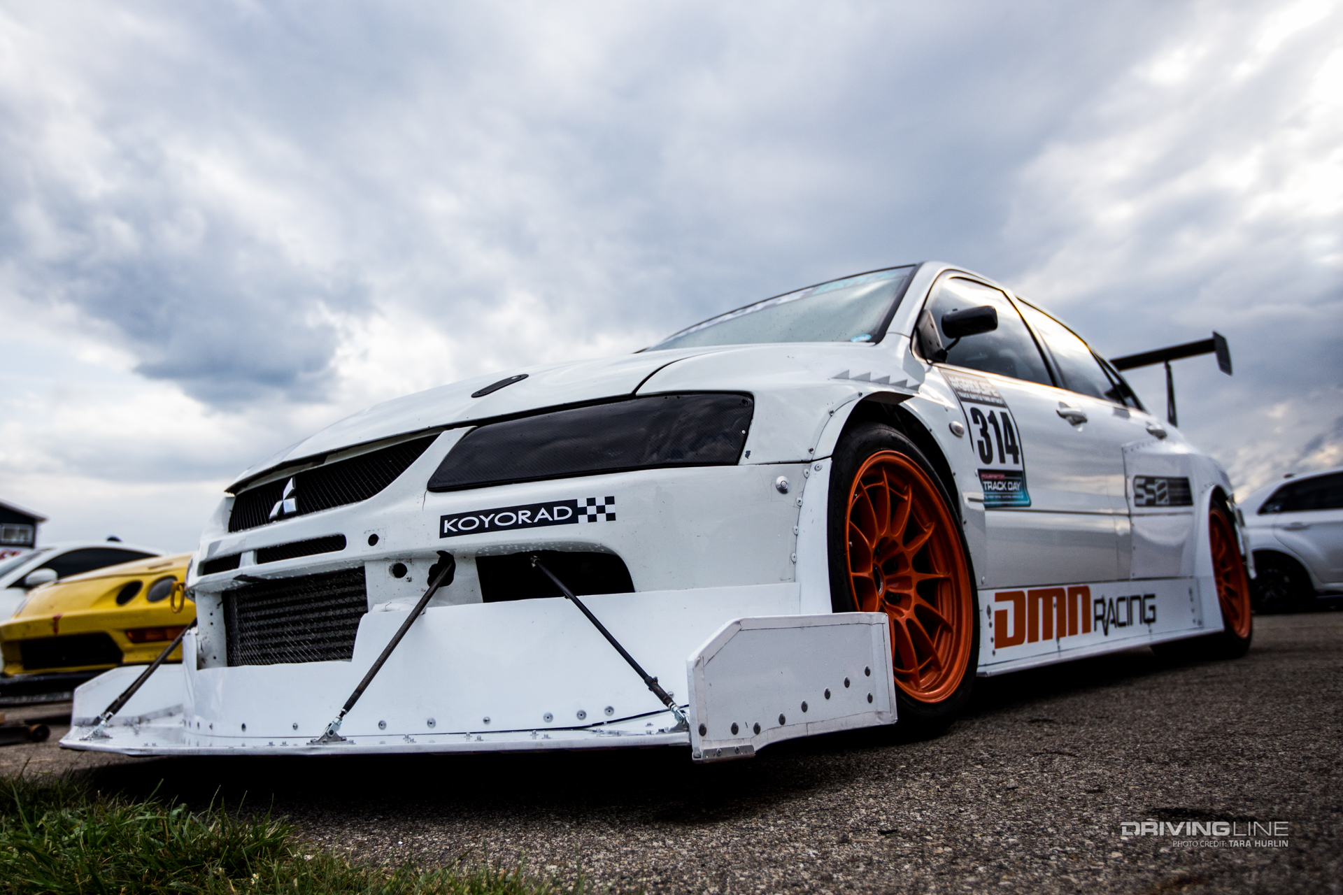 Mitsubishi Evo_DMN Racing_Gridlife