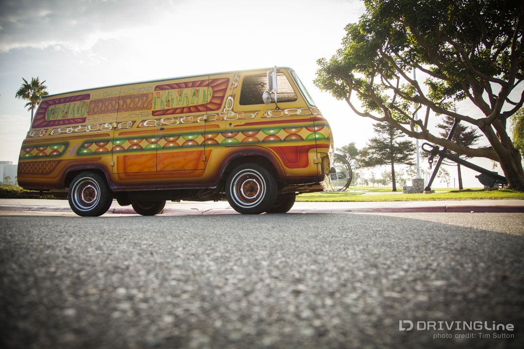 1966_Ford_Econoline_Van_Cab_Over_Custom_15