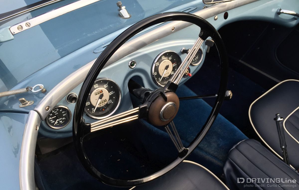 Austin-Healy-100-vintage-british-roadster-04