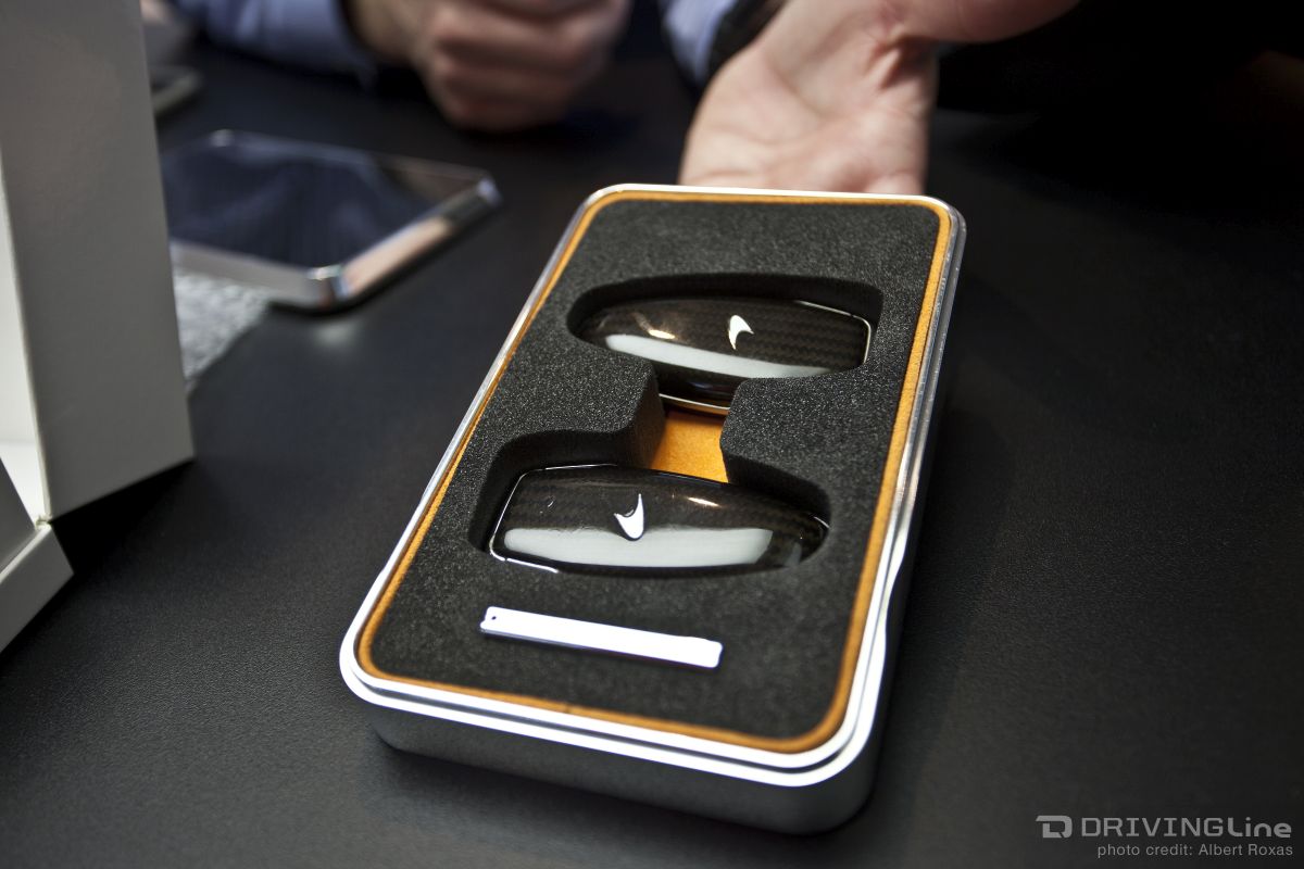 how-to-buy-a-hypercar-mclaren-p1-purchase-drivingline-16