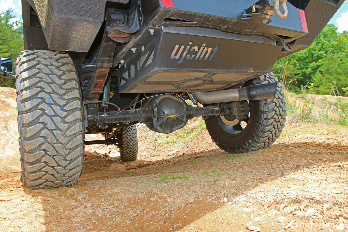 2002-ford-e-350-4x4-van-sterling-10.5-rear-axle-full-float-two