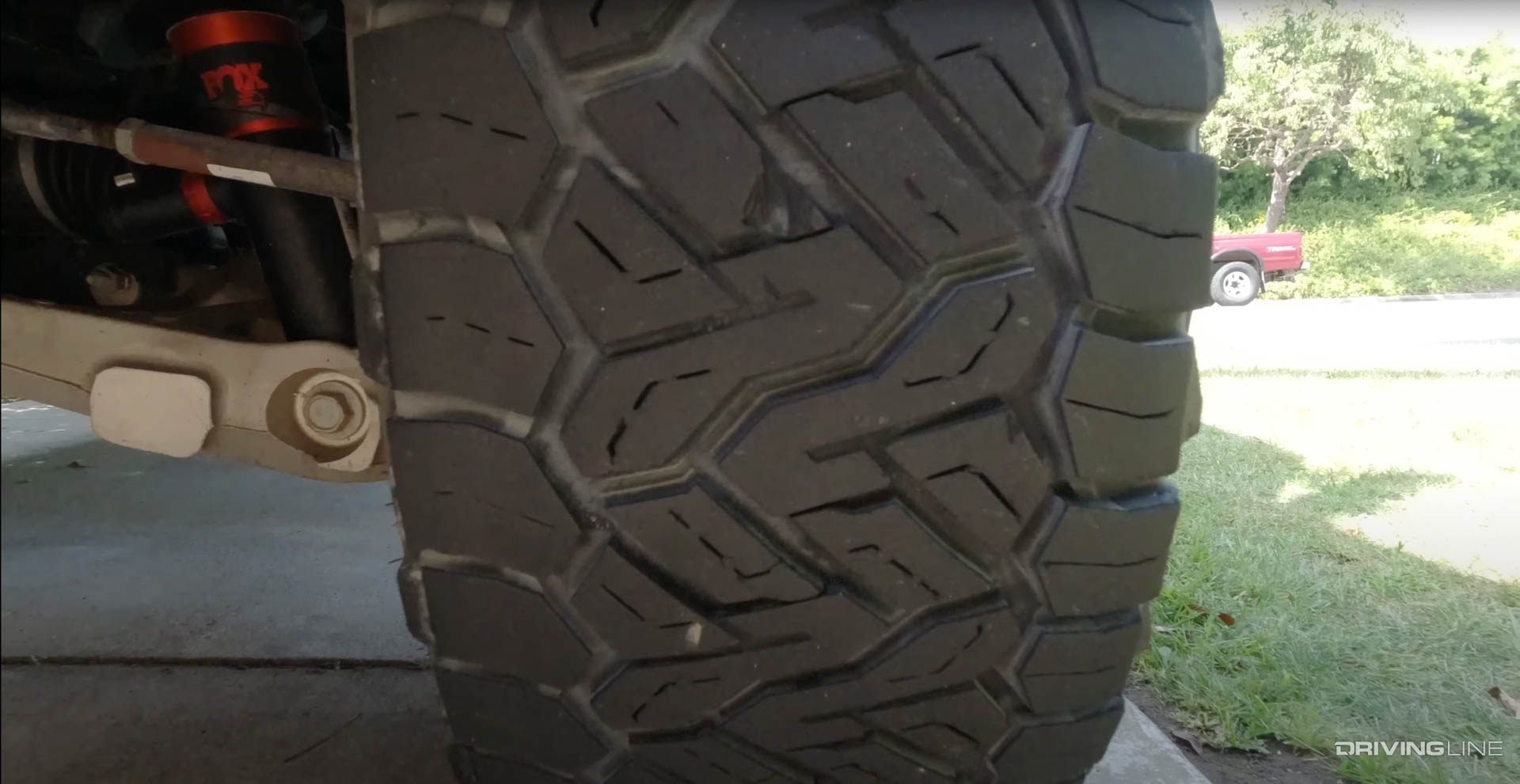Close up of Nitto Recon Grappler tread on Ford Bronco Raptor