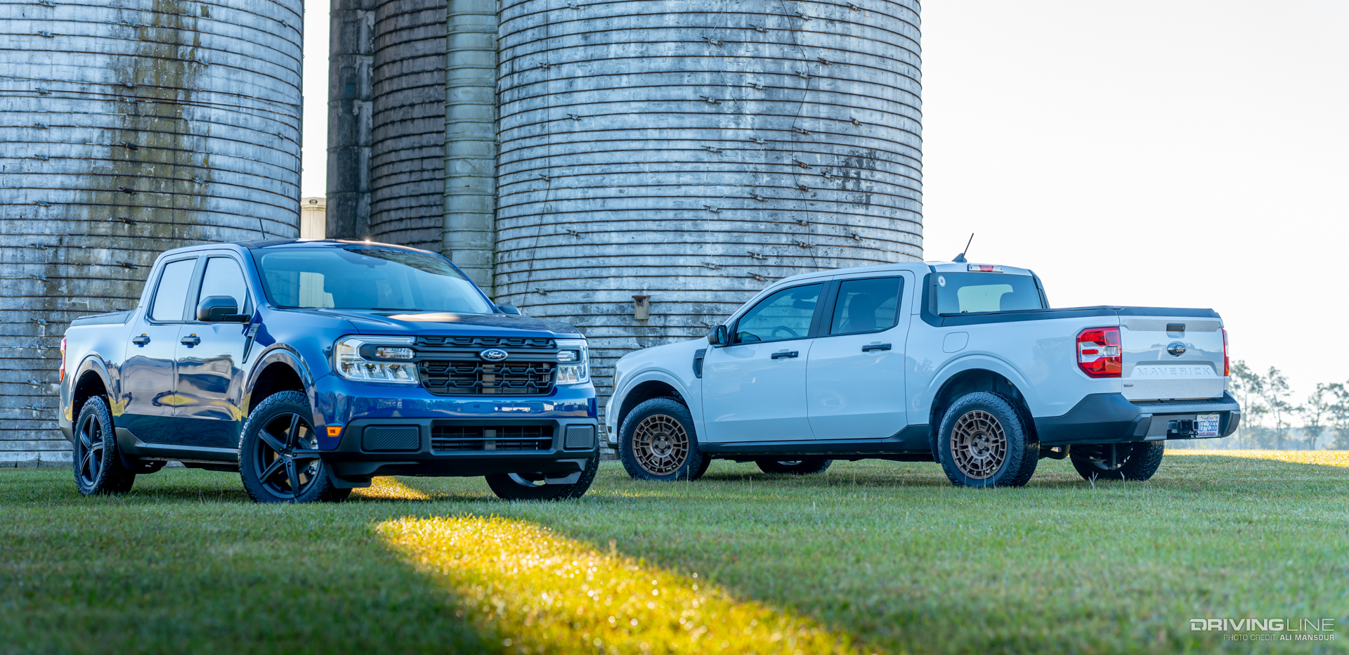 Ford Maverick Hybrid XL Atlas Blue and white