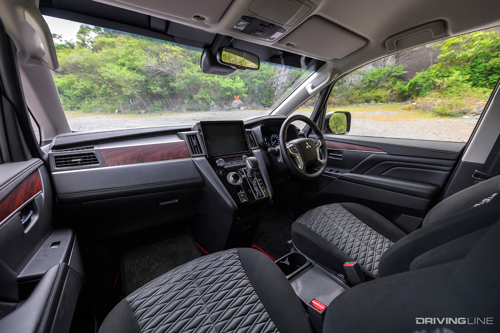 Mitsubishi Delica D:5 Interior