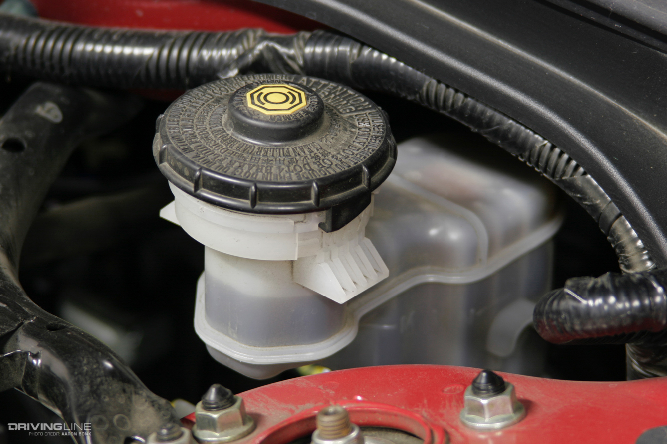 Brake master cylinder reservoir