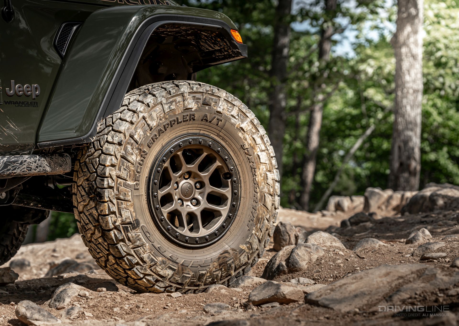 37x12.50R17 Nitto Recon Grappler A/T on Xtreme Recon Jeep Wheel